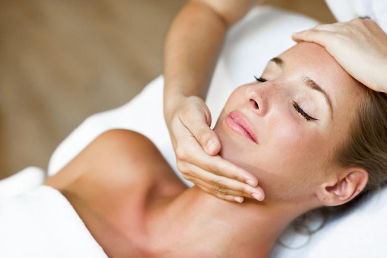 Massage Japonais Se Basant Sur Les énergies